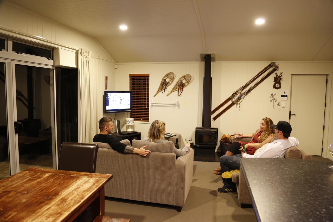 Rocky Mountain Chalets 오하쿠네 외부 사진