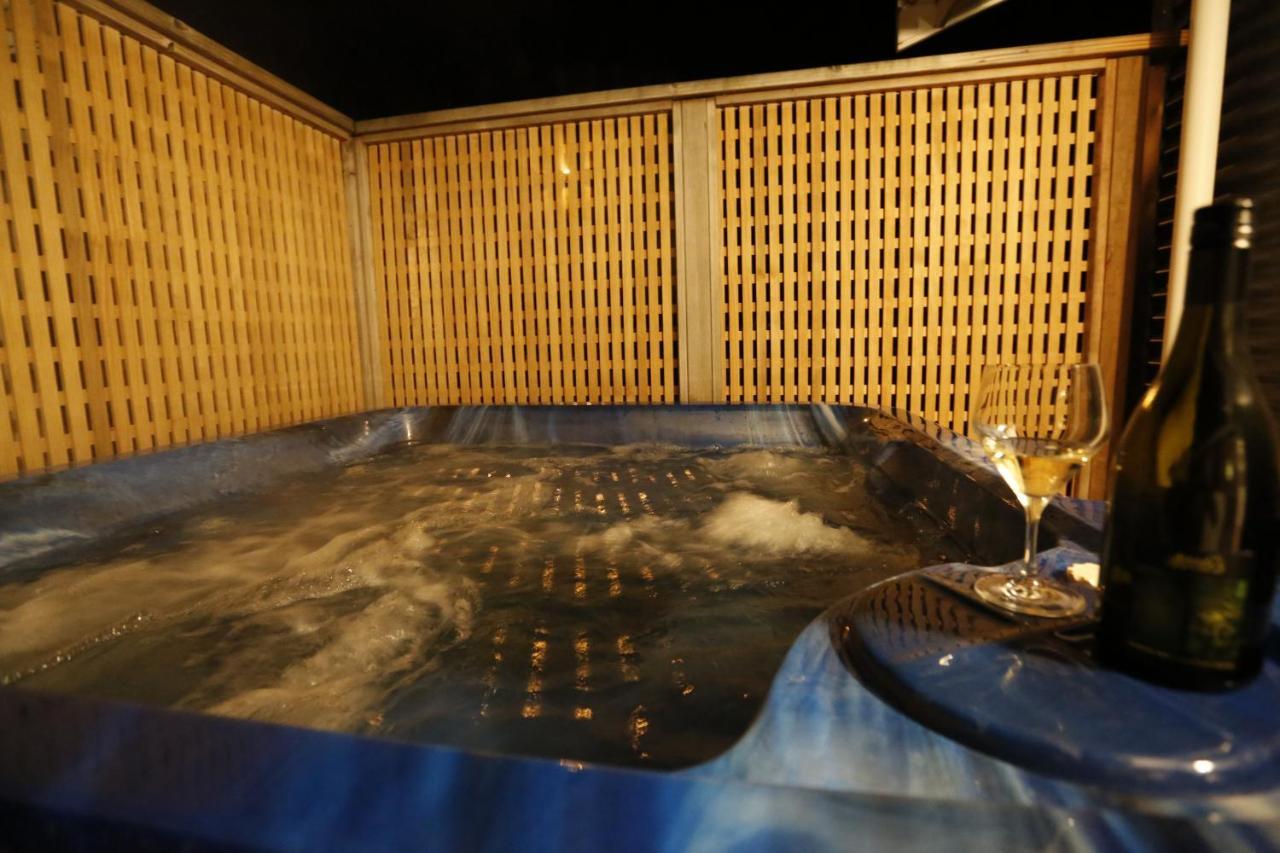 Rocky Mountain Chalets 오하쿠네 외부 사진
